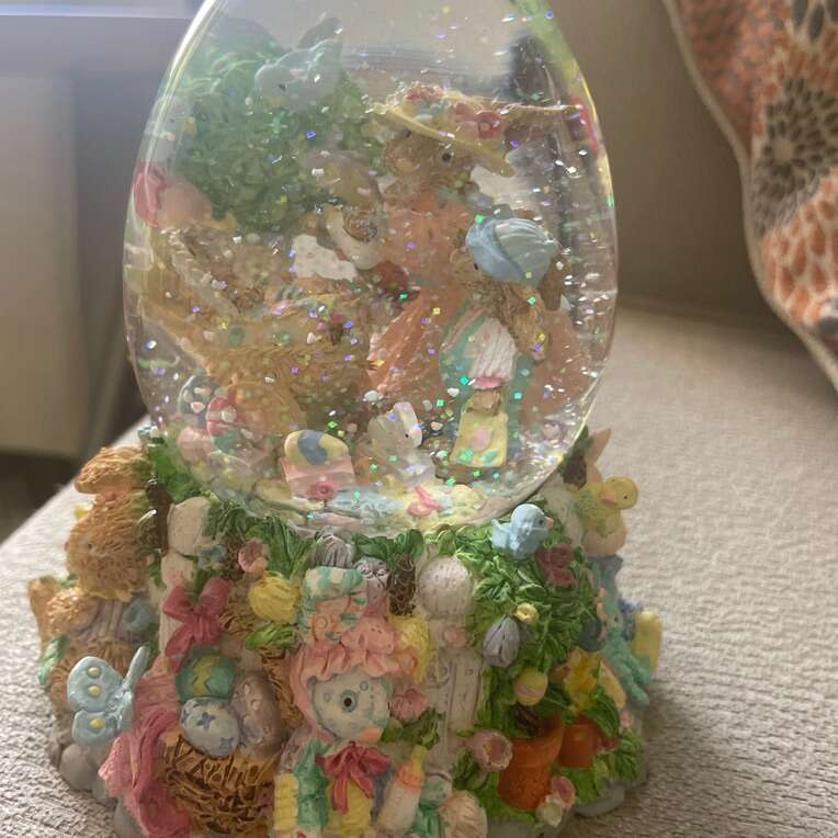 Spring Water Egg shaped 100mm Glass Dome