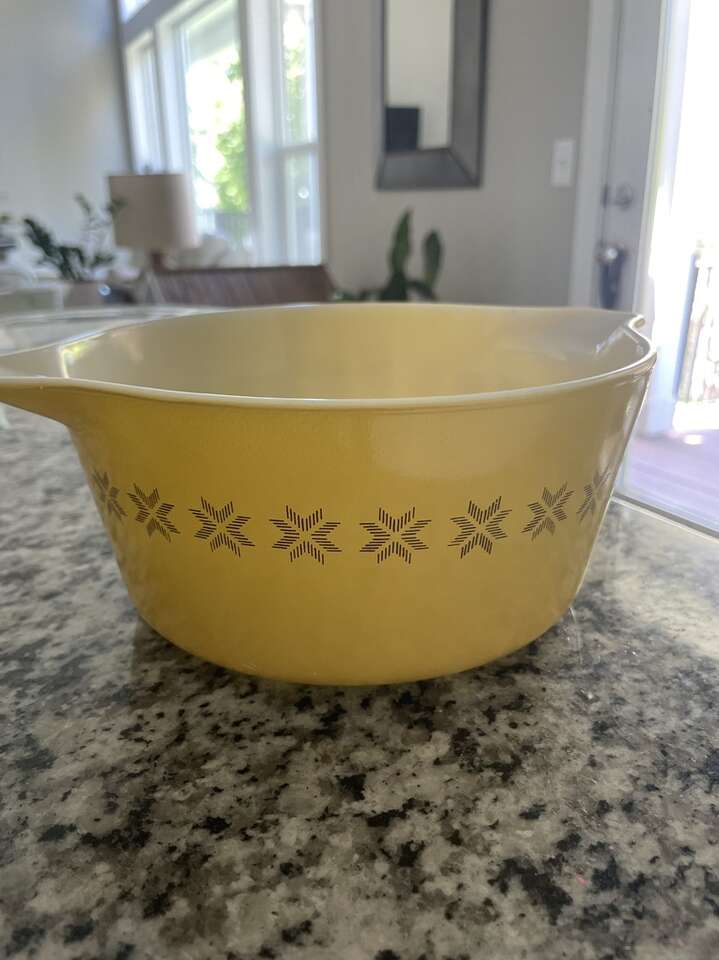 Vintage Pyrex Town And Country 474-B 1.5 Quart