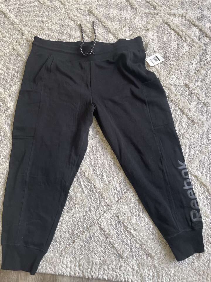 New With Tag 1X Black Reebok Women’s Fleece Jogger