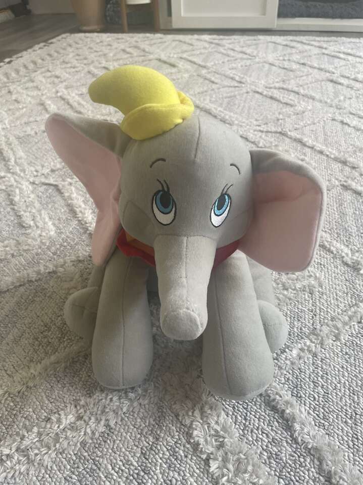 Disney 14” Dumbo Plush
