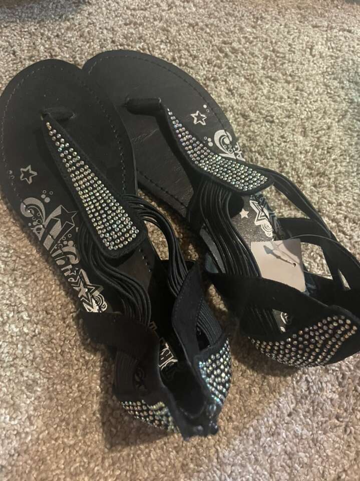 New! Brash Rhinestone Sandal Size 10