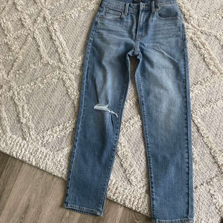 Lucky Brand High Rise Drew Mom Jeans 0/25
