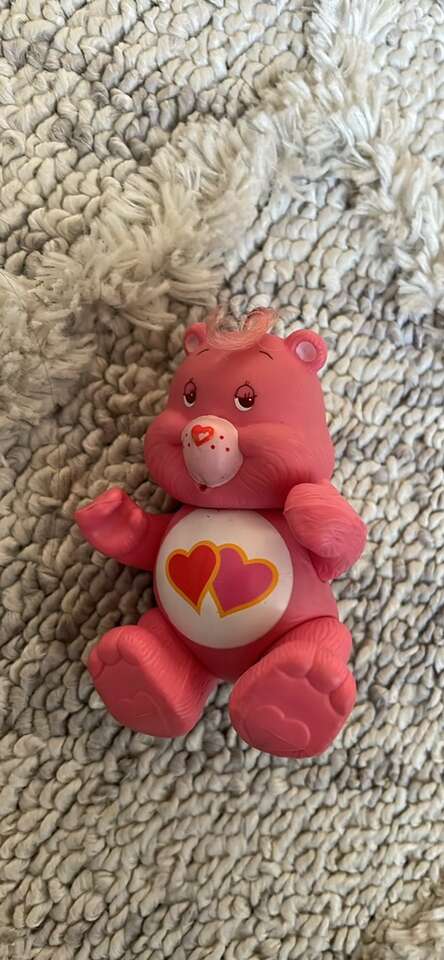 Vintage Kenner Care Bear Love-a-lot Bear Poseable