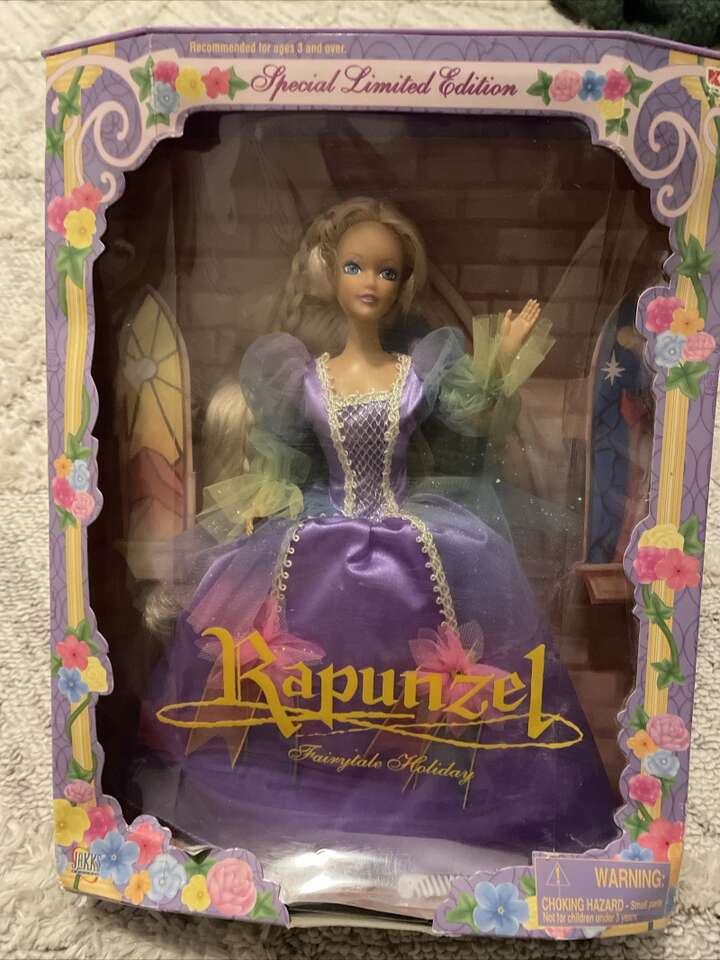 VINTAGE BARBIE DOLL RAPUNZEL FAIRYTALE HOLIDAY