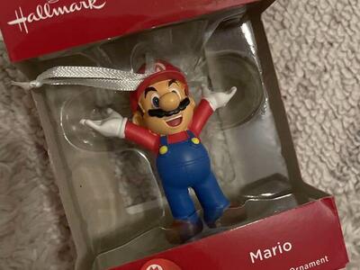 Hallmark Christmas Ornament Nintendo Super mario