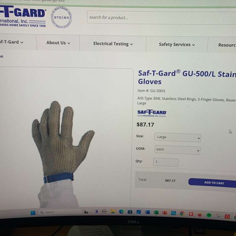 Stainless steel mesh safety gloves by SafTguard