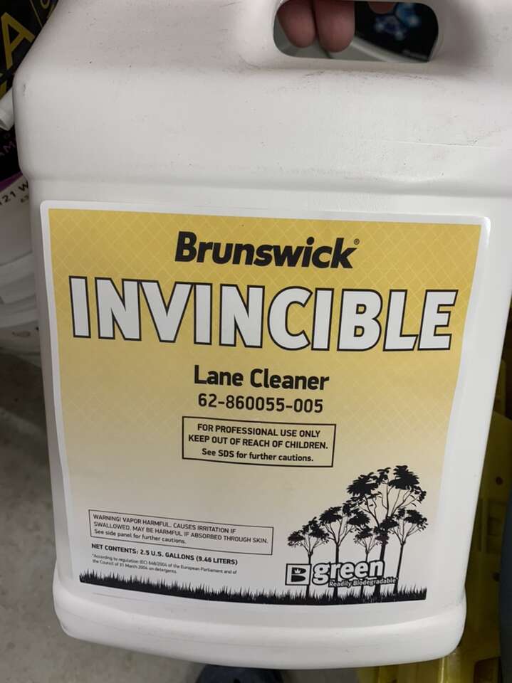 Brunswick Invincible Bowling Lane Cleaner 2.5 Gal