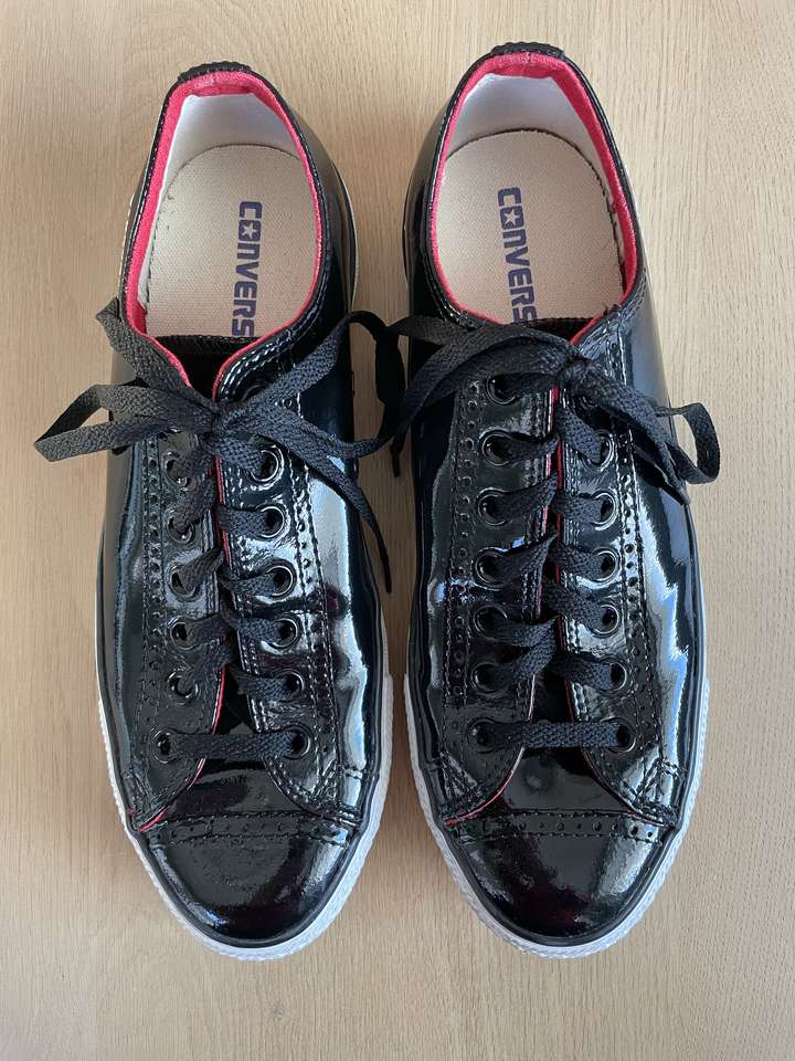 Converse All-Star patent leather, Men's size 9