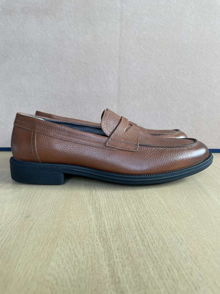 Brown Bilt Dress Shoes, men's size 11M