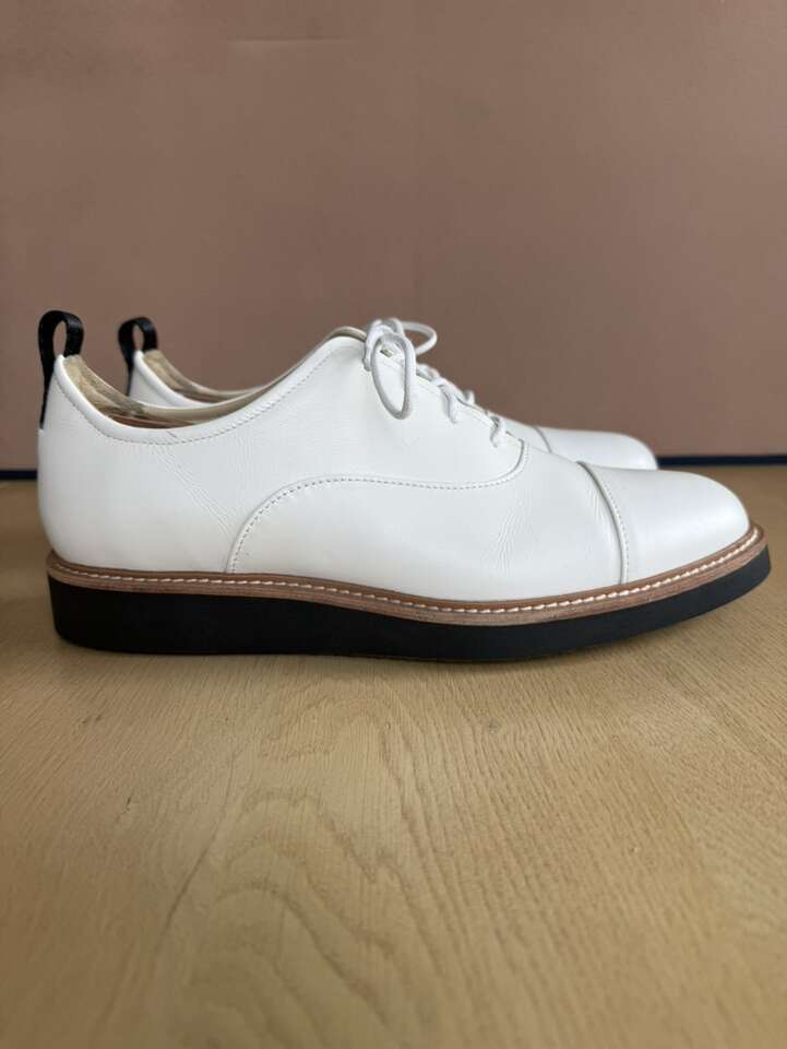 Rag & Bone Captoe Shoes, size 10