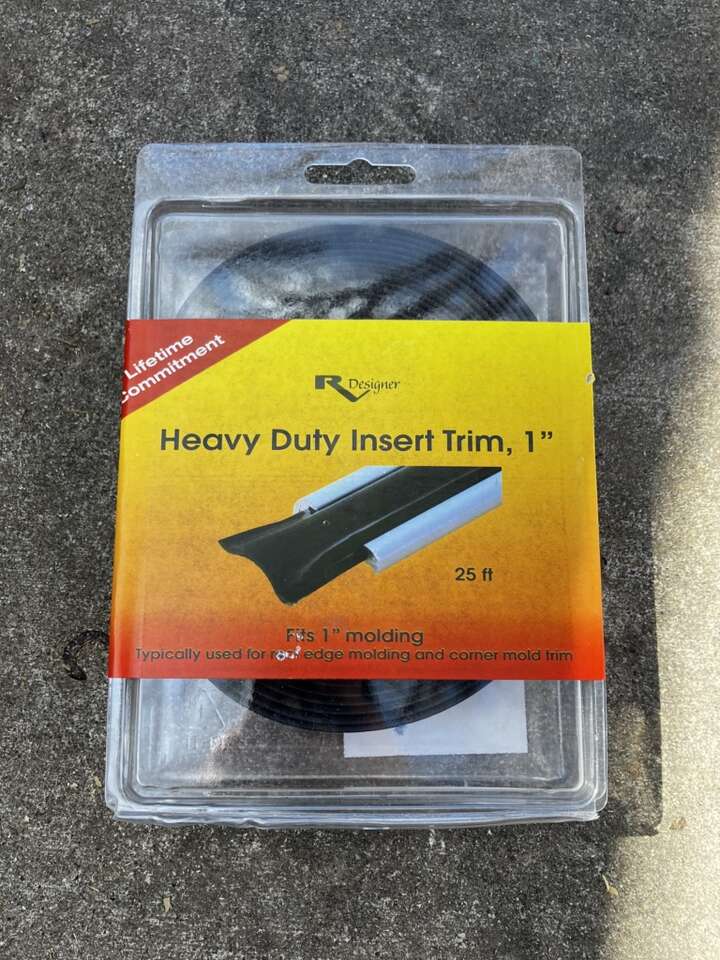 New 25ft Roll Of Black RV Molding