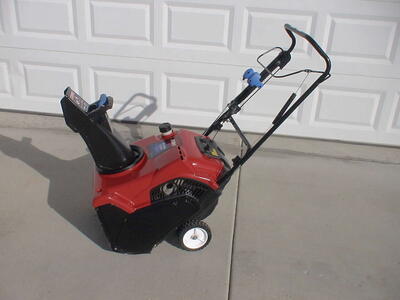 Like New Toro Snowblower Power clear Snow thrower Snowthrower Snow Machine Snow Plow Snow Blower