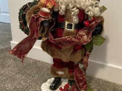 Santa Statue