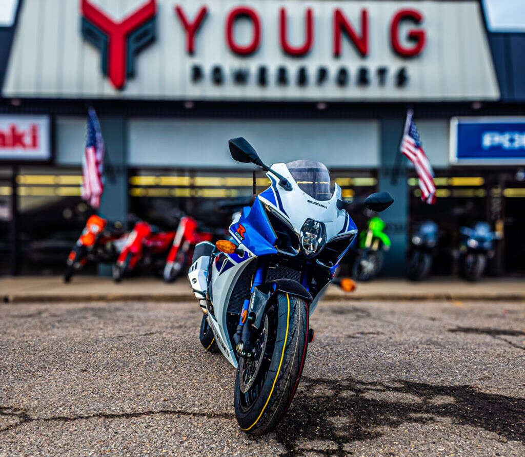 2025 Suzuki GSX-R1000RZ