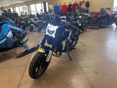 2024 CFMOTO 700CL-X Sport