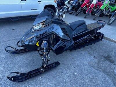 2025 Polaris® 9R RMK KHAOS 155 Shadow Gray / Gloss Black