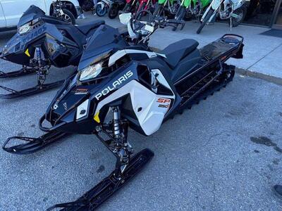 2025 Polaris® 850 RMK SP 155 Mirage Gray / Gloss Black