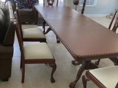 Dining room table
