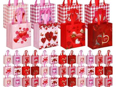 Valentine's Day Reusable Gift Bags, Brand New,