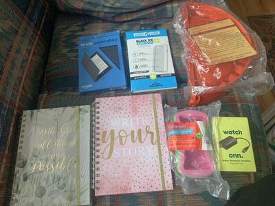 5.00 Each Loaf Pans, Reusable Valentine Bags,