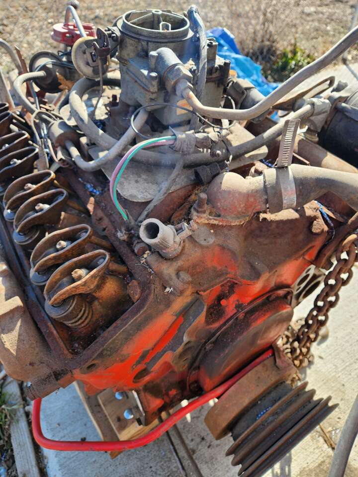 Chevrolet 350 engine