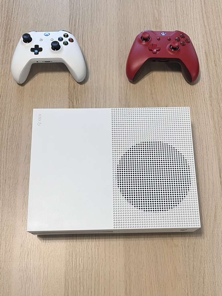 Xbox One S Electronics