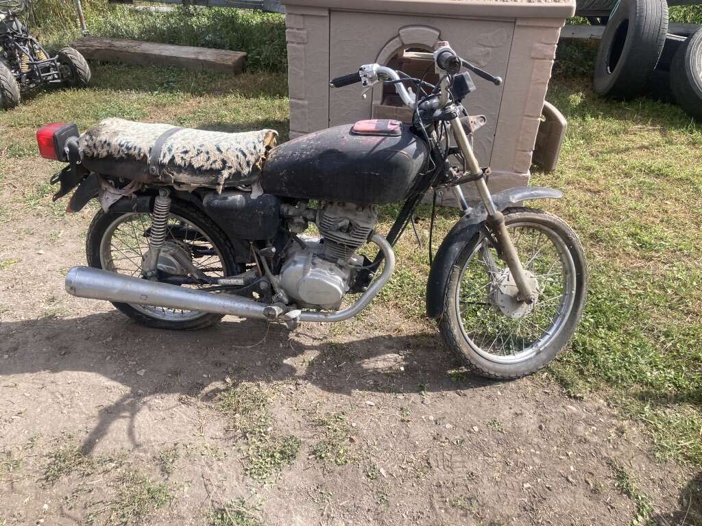 Cb125 honda for online sale