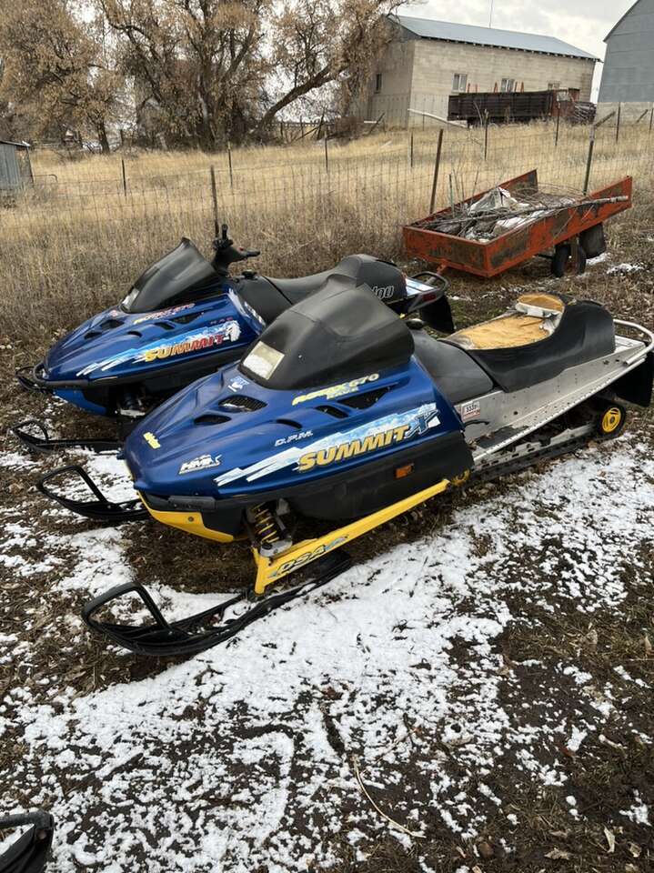 Skidoo 670s