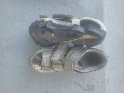 Mountain Bike Shoe with spd cleat size 5.5