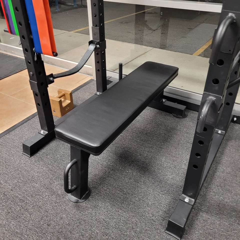 Best Commercial Flat Bench for the $ Anywhere!