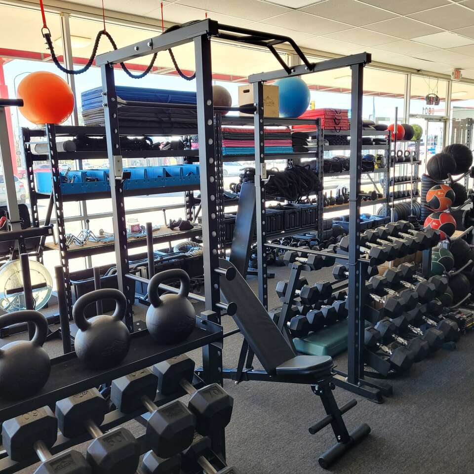 Squat Rack & Adjustable Bench Combo - Trade-Ins