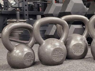 Womens 3PC Set Kettlebell 18-26-35lb All Included!