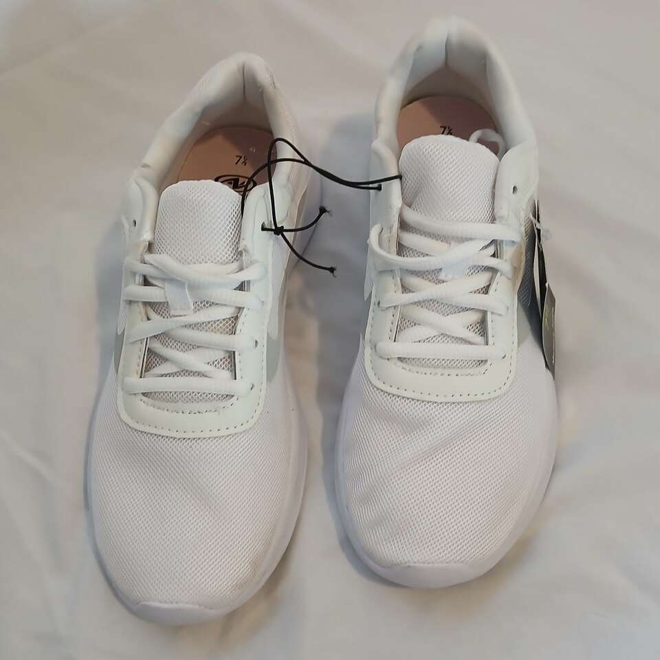 New Womens Joggers, Shoes, Sz 6.5, 7.5, 8.5