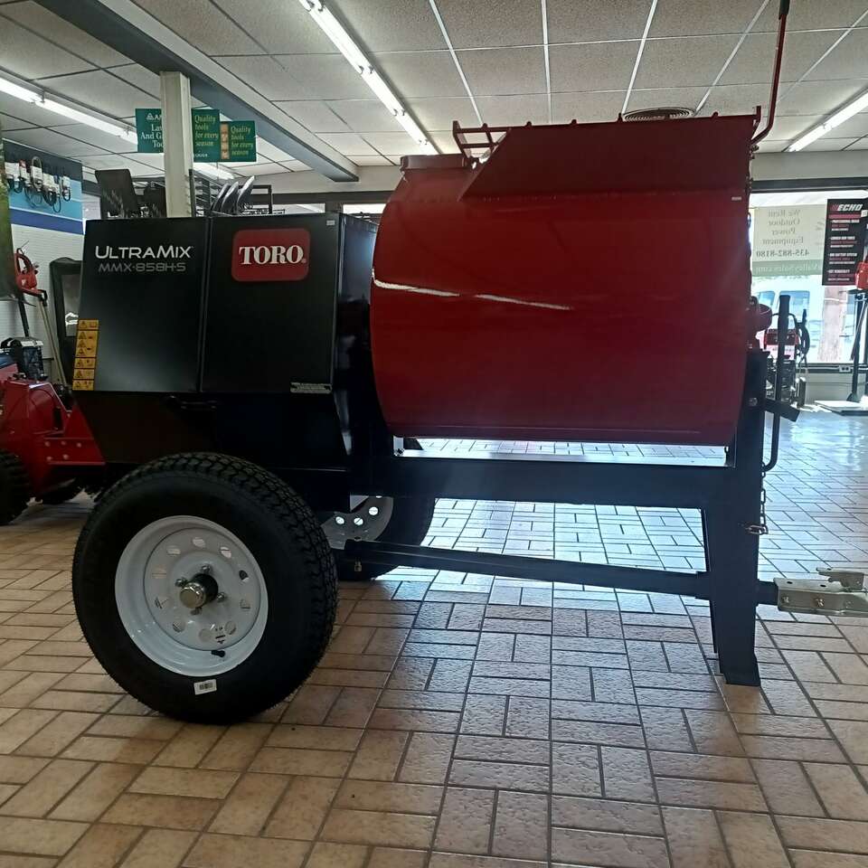 BLOW OUT SALE Toro Mortar Mixer