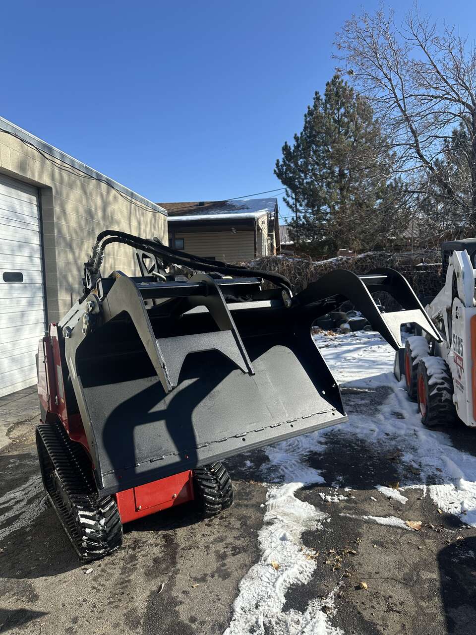 Toro Dingo Grapple Bucket Attachment