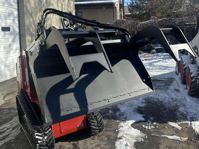 Toro Dingo Grapple Bucket Attachment