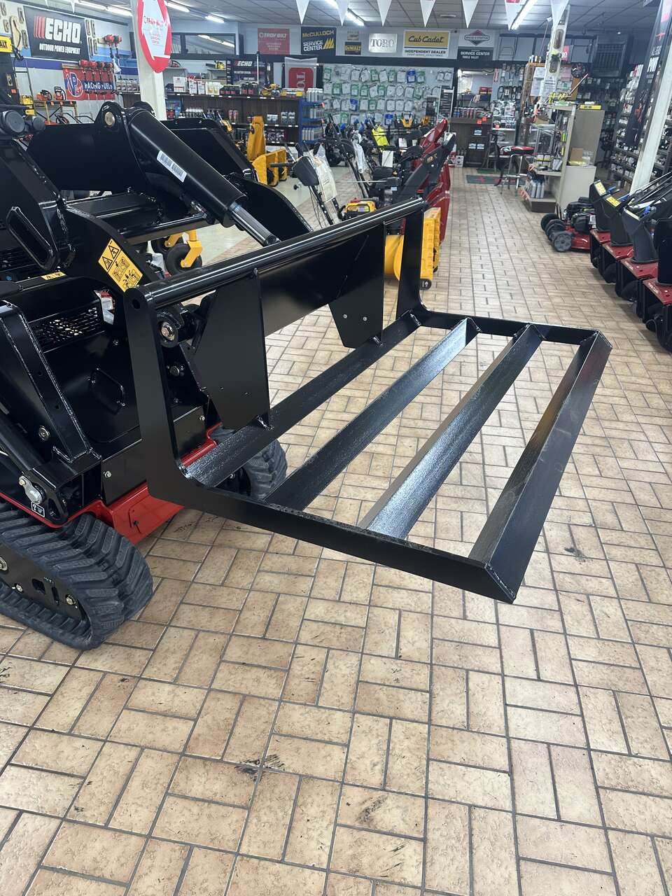 Toro Dingo Leveler Attachment