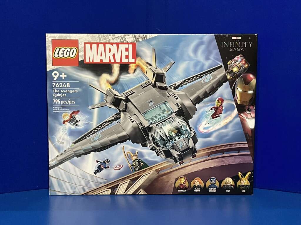 Lego 76248 Marvel The Avengers Quinjet (retired)
