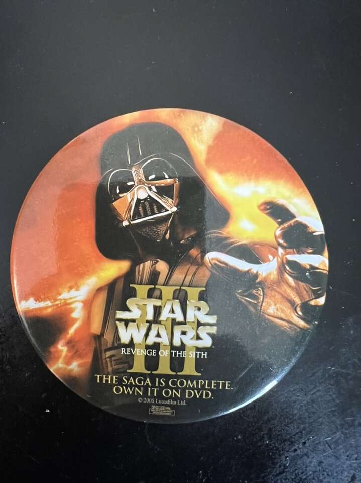 Star Wars Revenge Of Sith DVD Promotion Pin