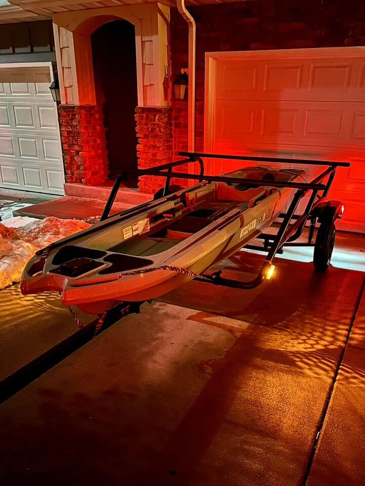Yakima EasyRider Trailer and Bass Pro Kayak