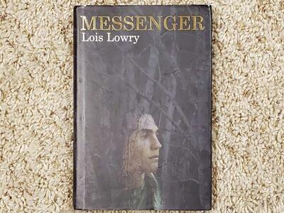 Messenger by Lois Lowry HC
