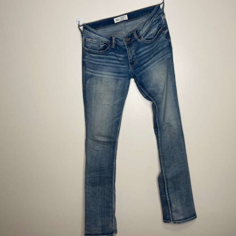 Buckle Jeans Clothing and Apparel