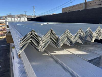 95% OFF! NEW Angle Sheet Metal / Flashing - 2.5"x2.5"x144" - 16 Gauge - 1.3 mm Textured Steel - White - Teardrop Hems