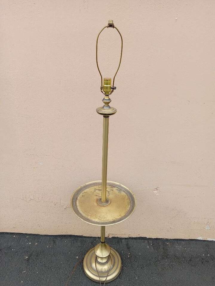 REDUCED. Vintage, Underwriters Laboratories E-20773 steel, brass colored, lamp