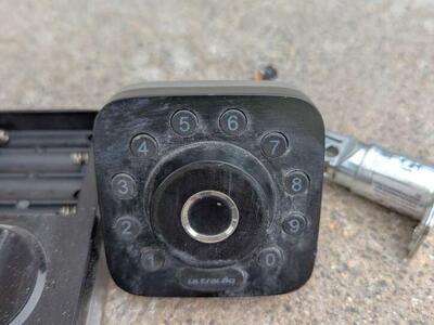 ultraloq u-bolt pro smart lock