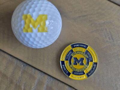 Michigan Wolverines Ball Marker and Ball