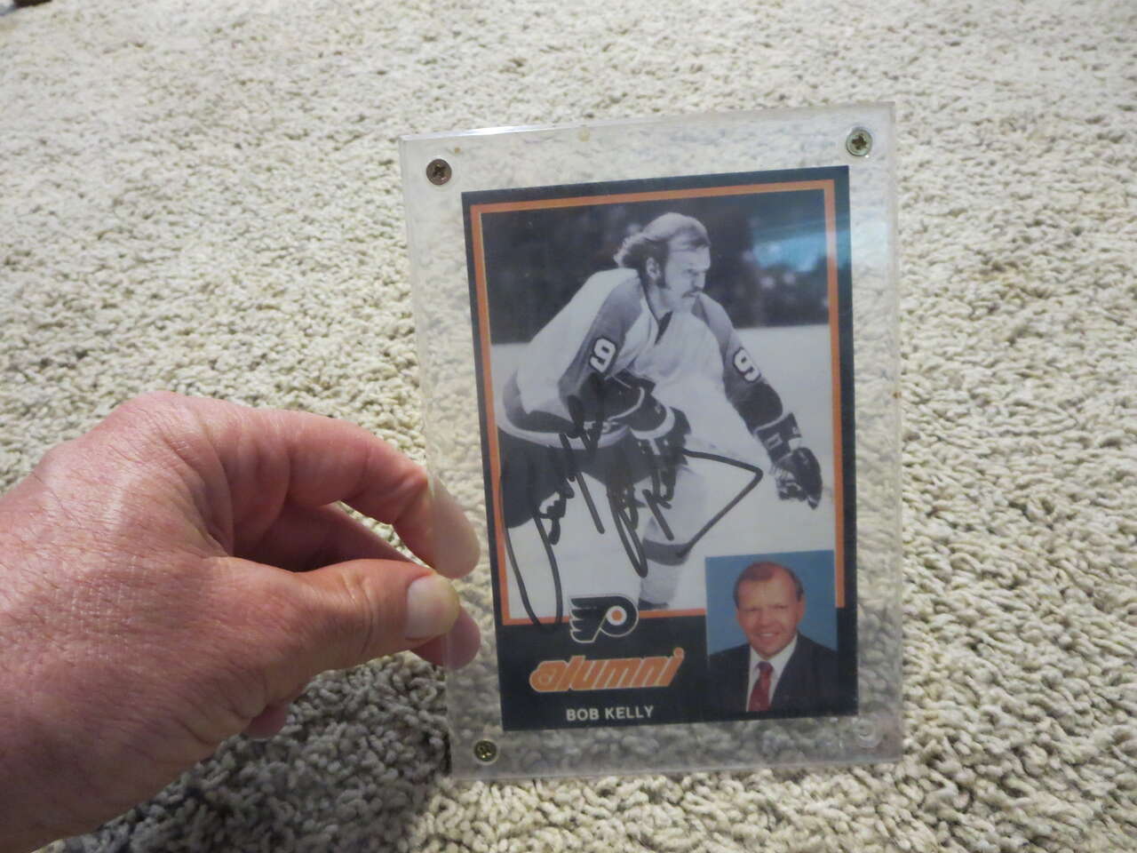 Vintage Bob Kelly Autographed hockey 5x7