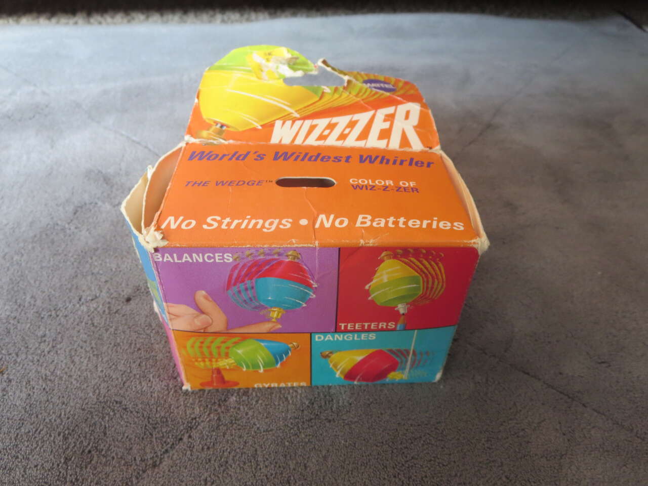 Vintage 1969 Mattel "Wizzer" Rounder Top in the Box w/ Instructions, Accessories
