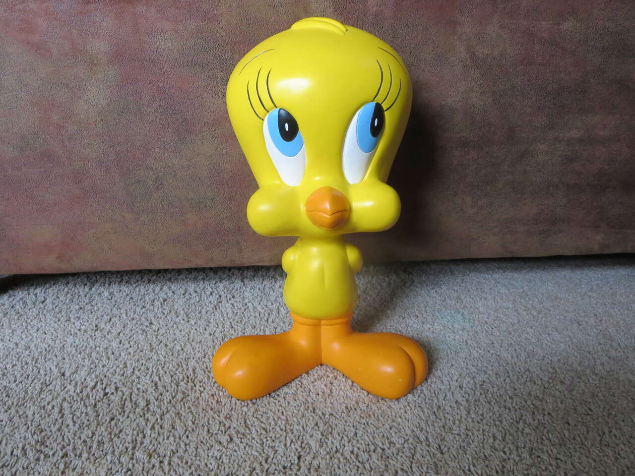 Rare vintage Warner Bros Studio store display 17" tweety bird