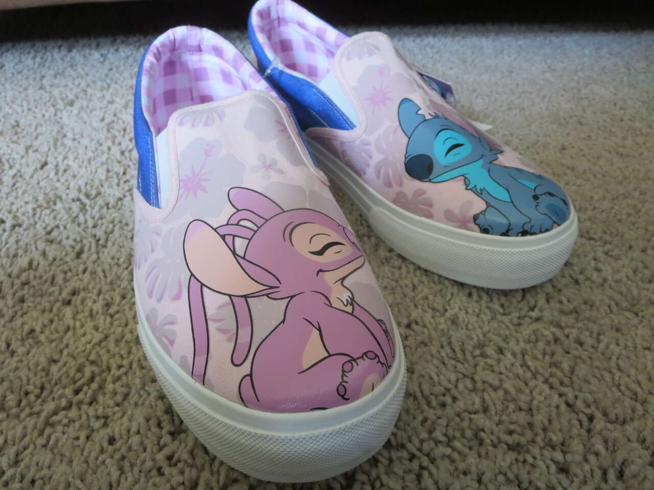 Disney Stitch & Angel Low Top Slip-on Sneakers Pink Shoes Women’s Sz 9